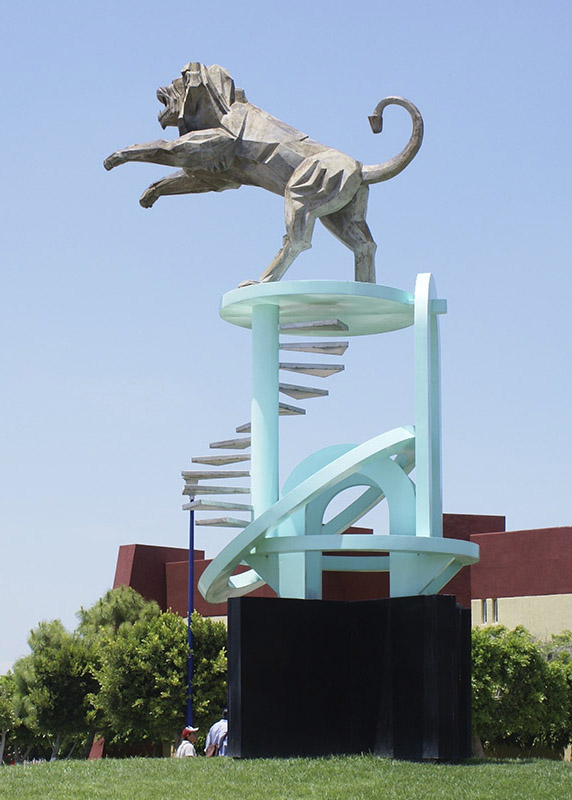 León Cósmico, 2005.